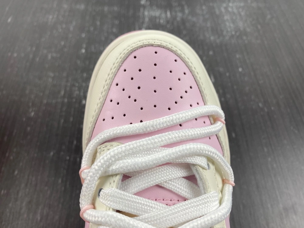 Stylish Nike Dunk Low DH9765- 4577