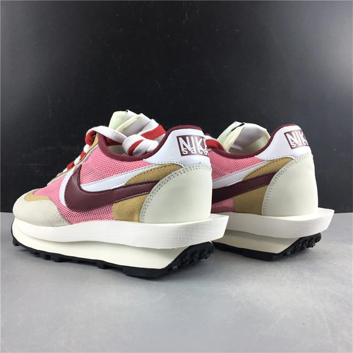 Comfortable Nike LD Waffle sacai BV0073- 5244