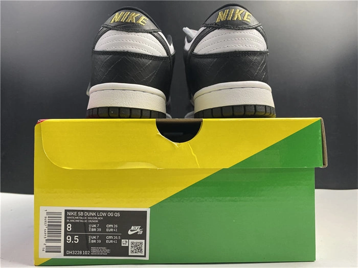 odorresistant nike sb dunk low Svp*me stars black dh3228- 4868