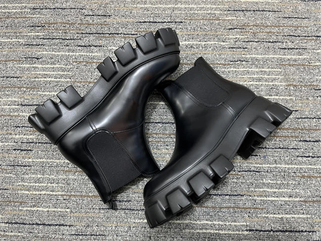 Pra*a boot highquality 3245