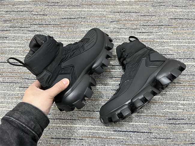 Pra*a cloudbust sneaker newstyle 564