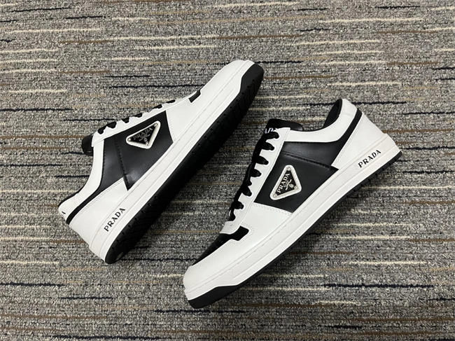 Pra*a leather sneaker fashionable 3307